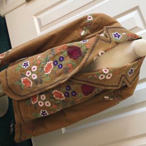 Vintage inspired, bohemian blazer. Mad style✌️